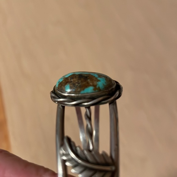 Native American Large Bisbee Turquoise Sterling Cuff Bracelet - Picture 4 of 9